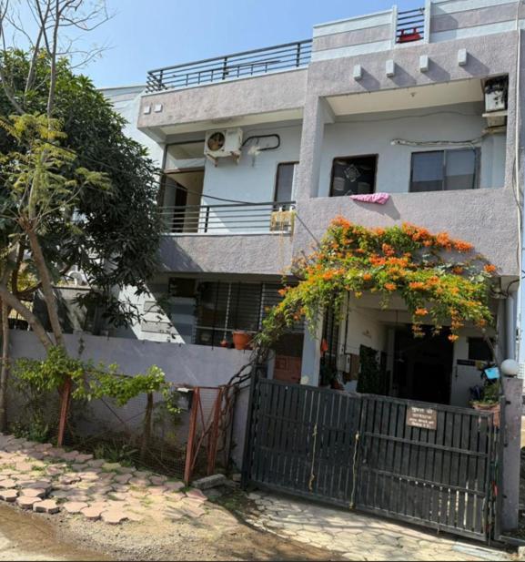 My Special House Homestay Nipania, Indore Esterno foto